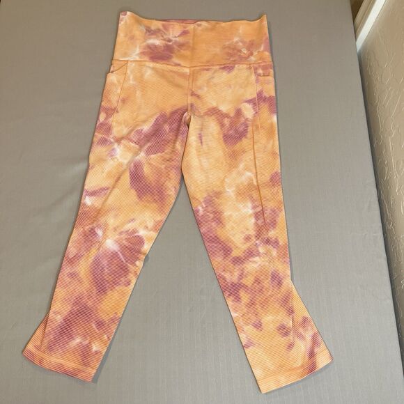 Athleta Small Salutation Stash Pocket II Capri Yoga Fitness Leggings - Picture 4 of 10